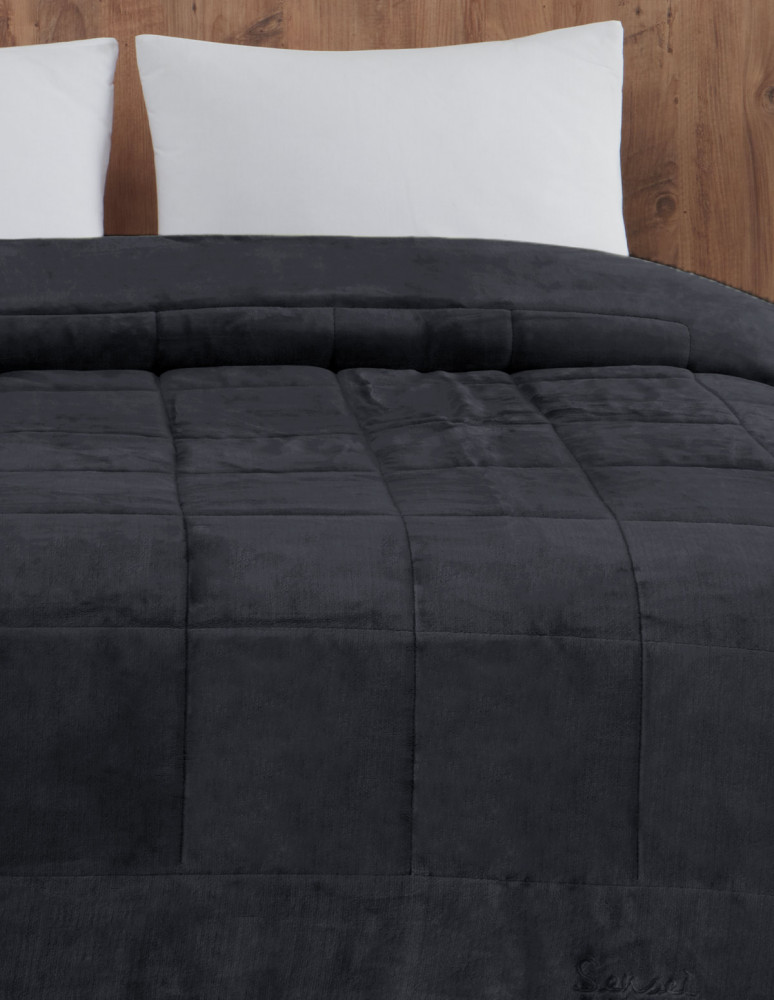 Couvre lit matelassé "tout doux"...