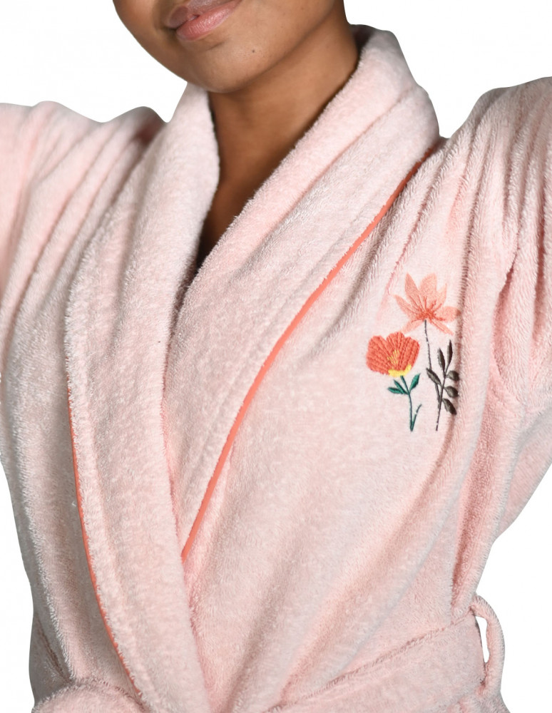 Peignoir brodé col châle 420 g/m²...