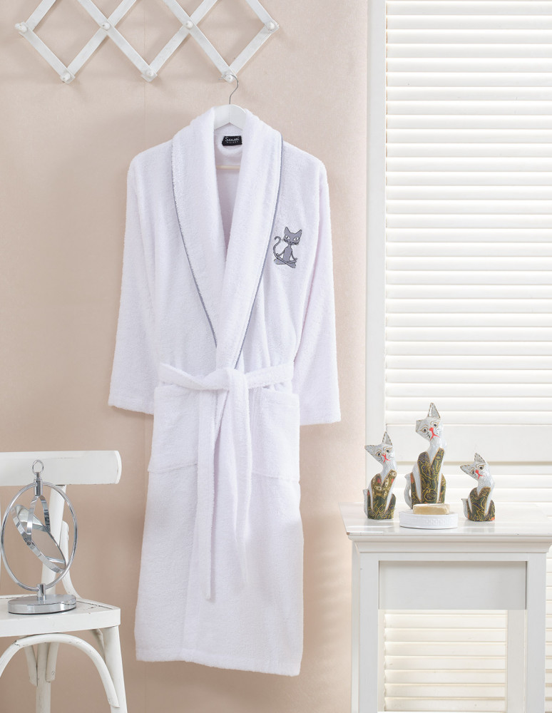 Peignoir brodé col châle 420 g/m²...