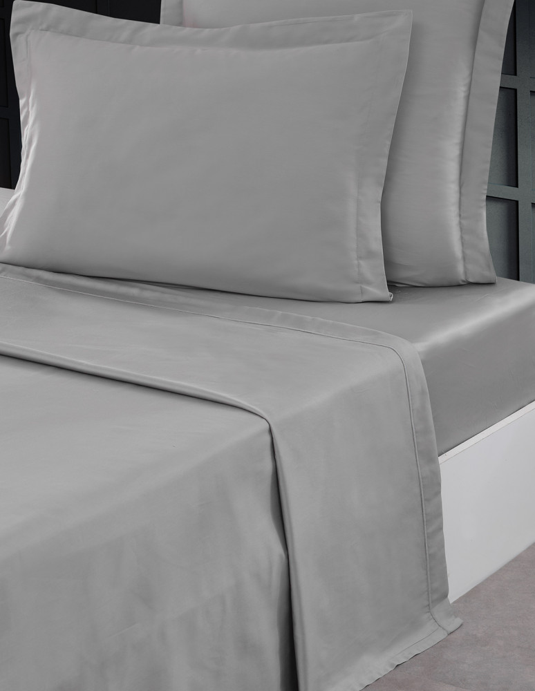 Drap plat en satin de coton 120 fils...