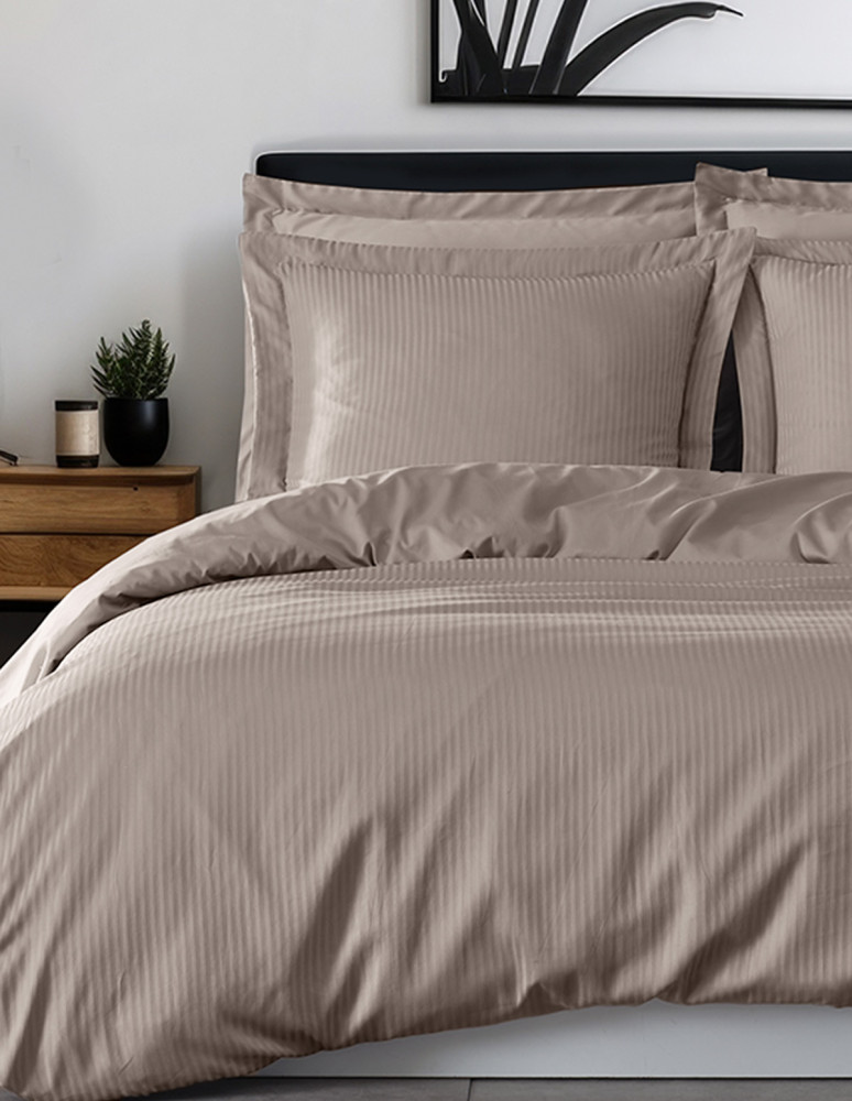 Parure housse de couette rayée satin...