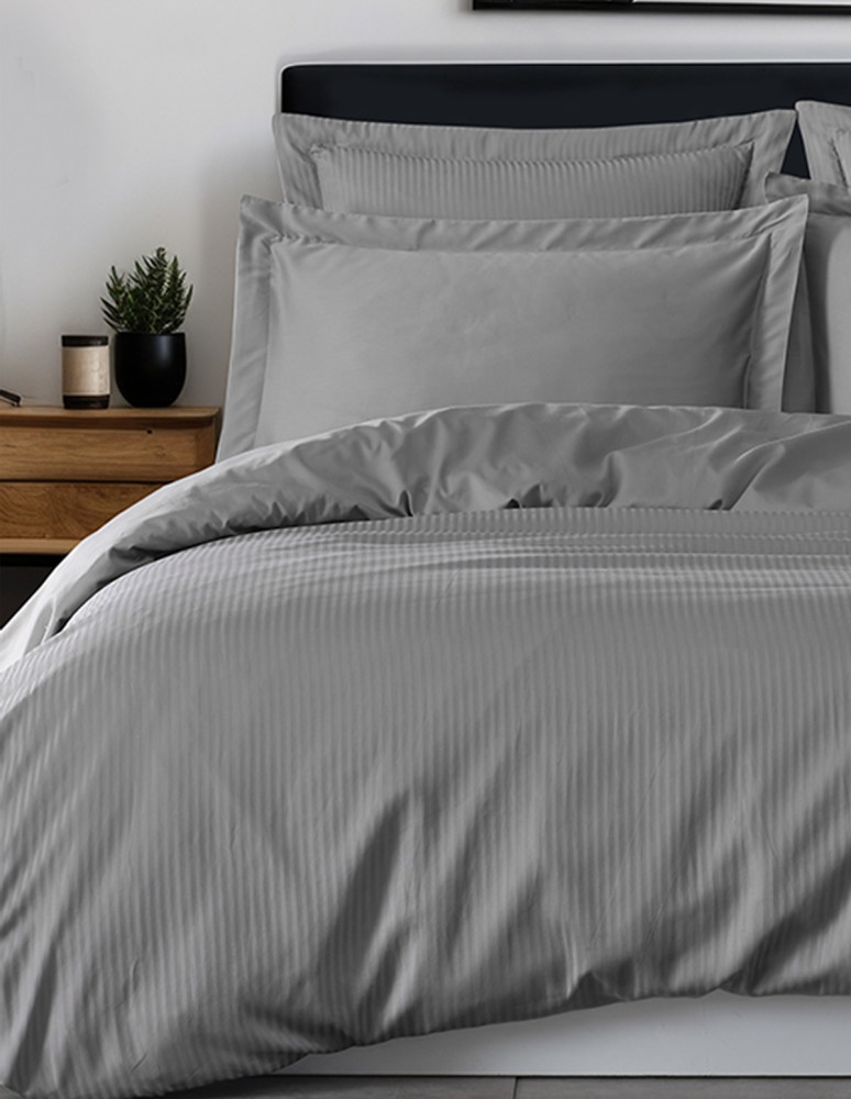 Parure housse de couette rayée satin...