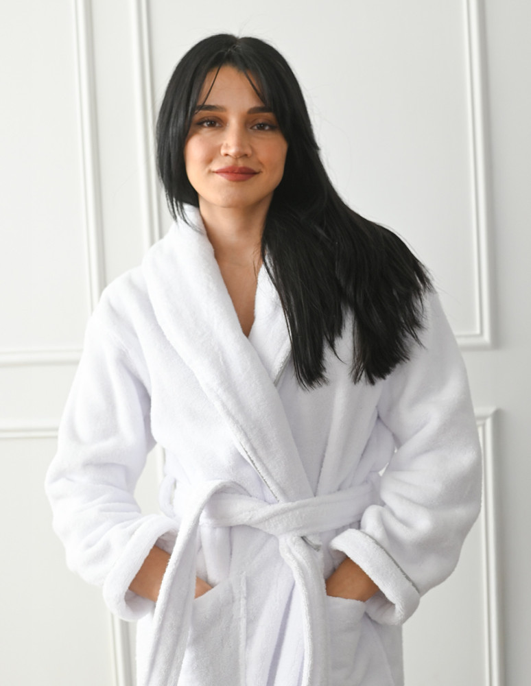 Peignoir mixte col chale avec bourdon...