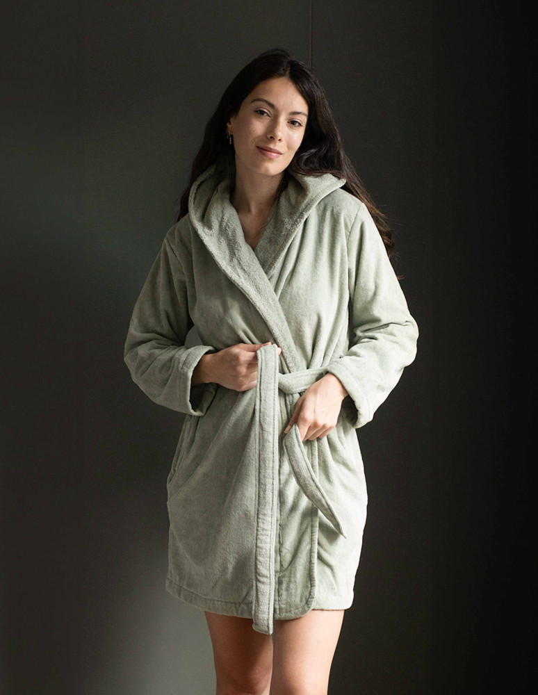 Peignoir court à capuche velours...