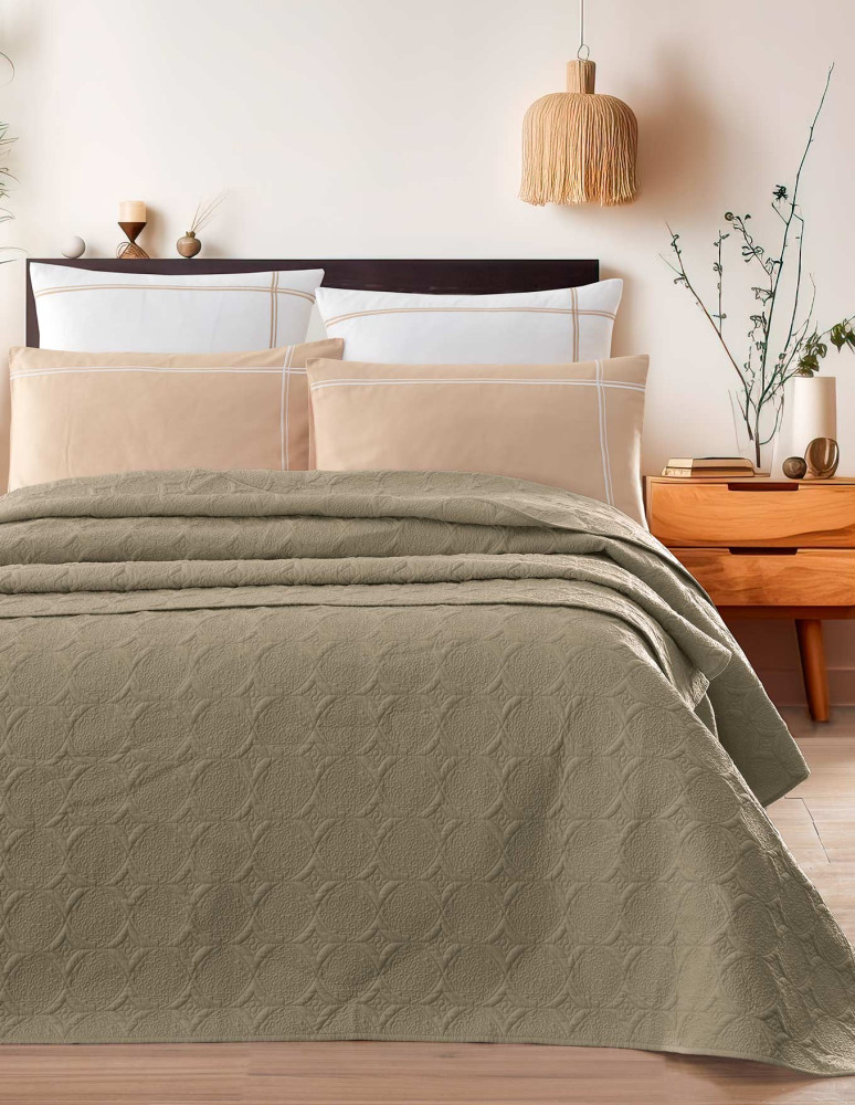 Couvre lit en percale de coton...