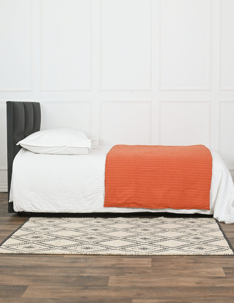 Chemin de lit en coton lavé WAFFLE KNOTE