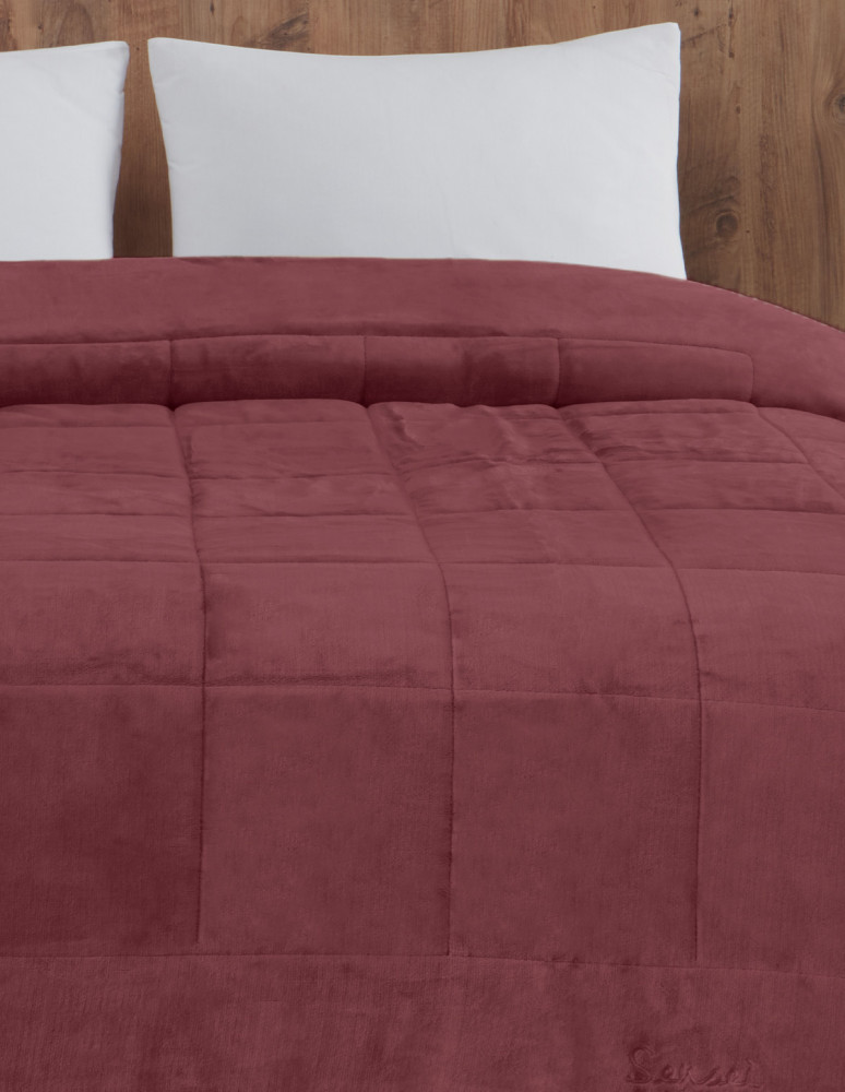 Couvre lit matelassé "tout doux"...