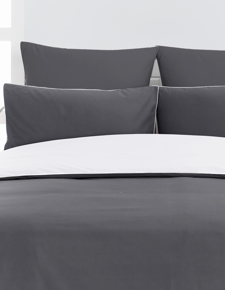 Lot de 2 taies en percale de coton...