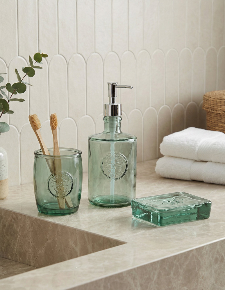 Distributeur de savon en verre...