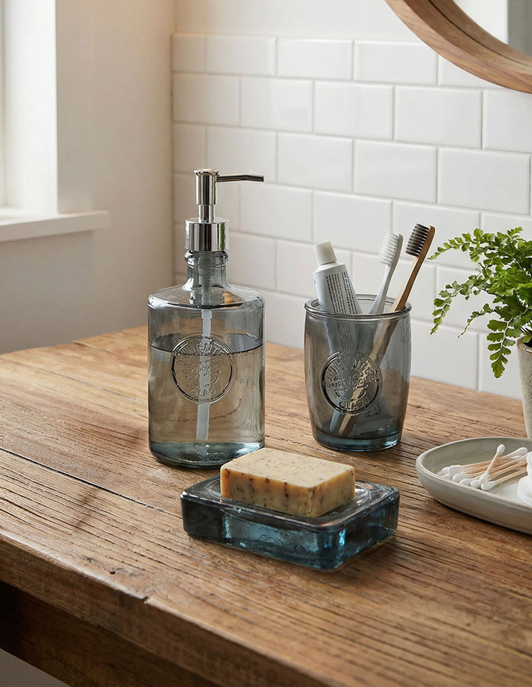 Distributeur de savon en verre...