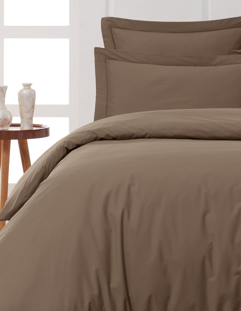 Parure housse de couette + 2 taies...