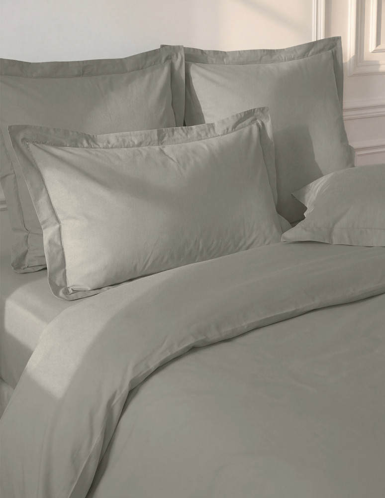Parure housse de couette + 2 taies...