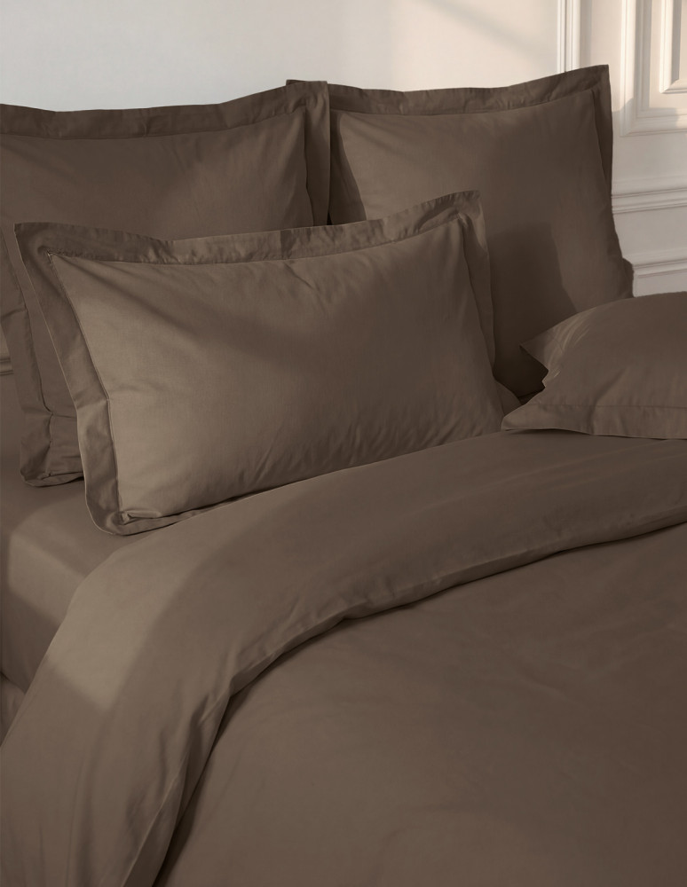Parure housse de couette + 2 taies...