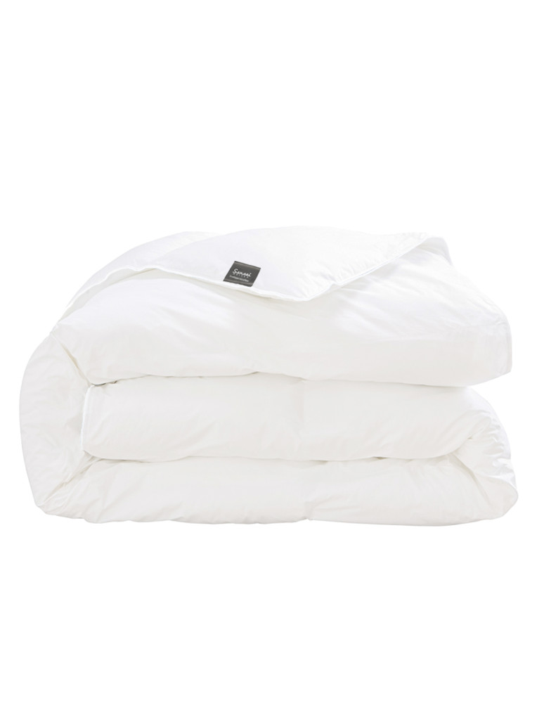 Couette en microfibre sensation duvet...