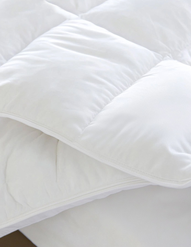 Couette en microfibre... 2