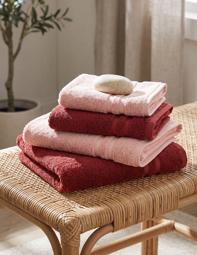 Ensemble de bain 4 pièces + tapis 600...