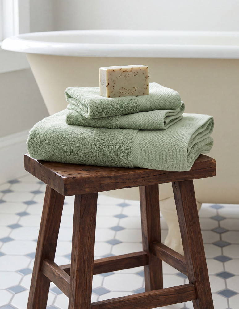 Ensemble de bain 5 pièces avec tapis...
