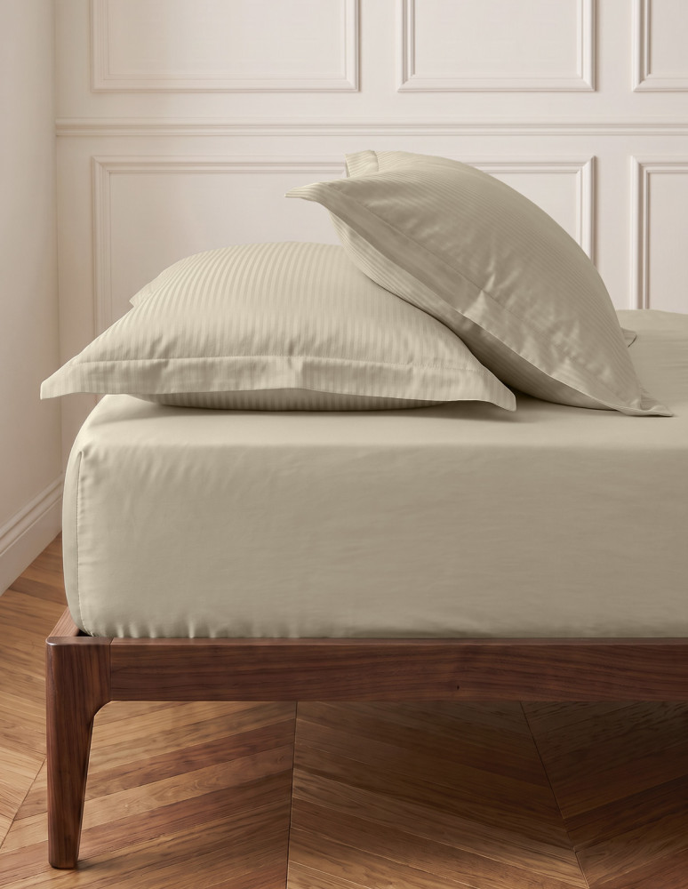 Drap housse uni satin de... 2